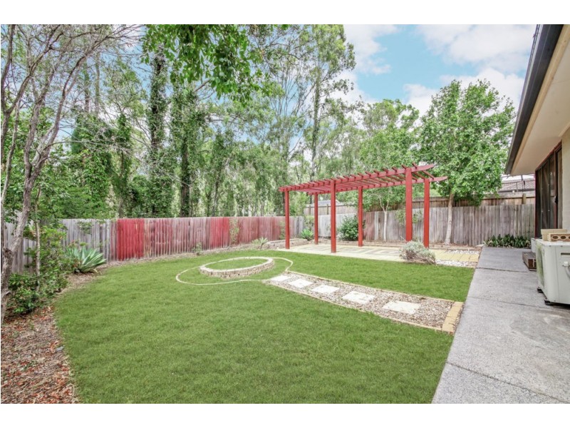 17 Booyong Place, Bridgeman Downs QLD 4035