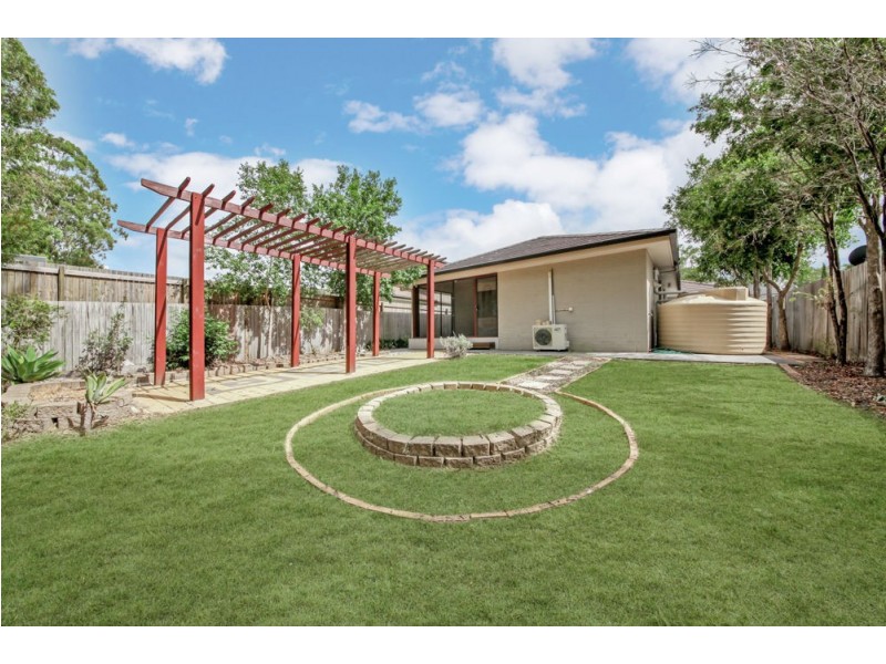 17 Booyong Place, Bridgeman Downs QLD 4035