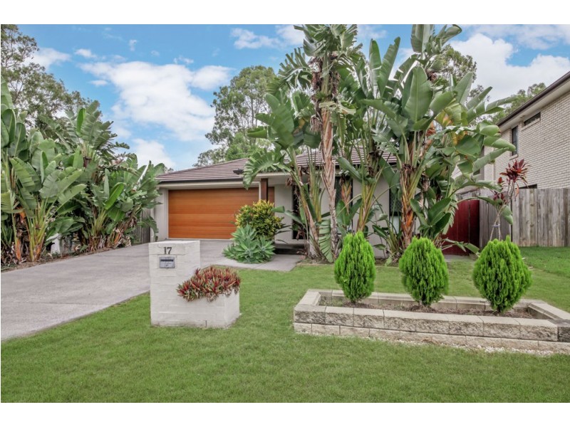 17 Booyong Place, Bridgeman Downs QLD 4035