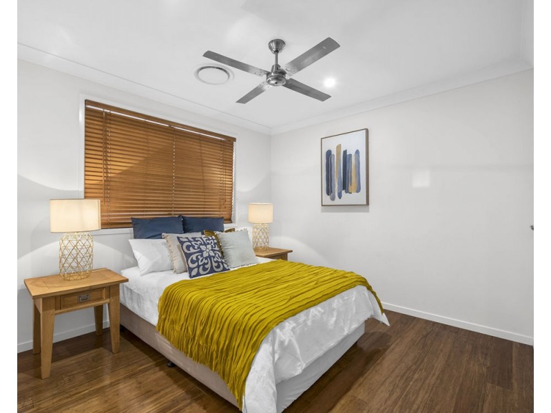 19 Beazley Circuit, Bridgeman Downs QLD 4035