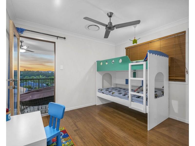 19 Beazley Circuit, Bridgeman Downs QLD 4035