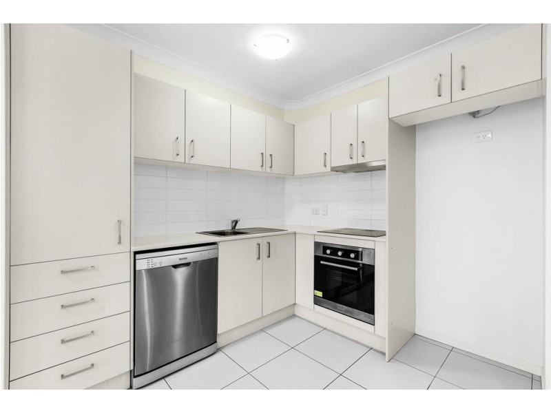 1/92 Battersby Street, Zillmere QLD 4034