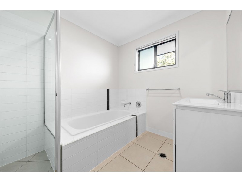 24/125 Cowie Road, Carseldine QLD 4034