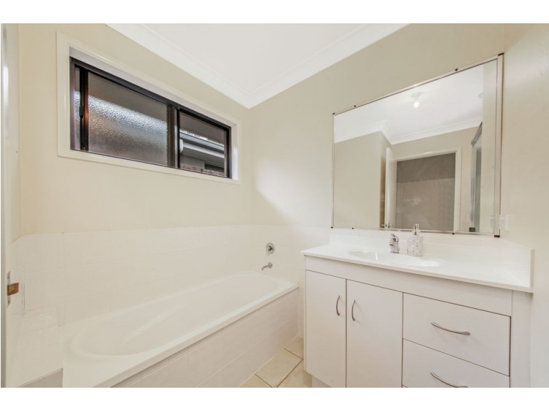 54 Thompson Street, Zillmere QLD 4034