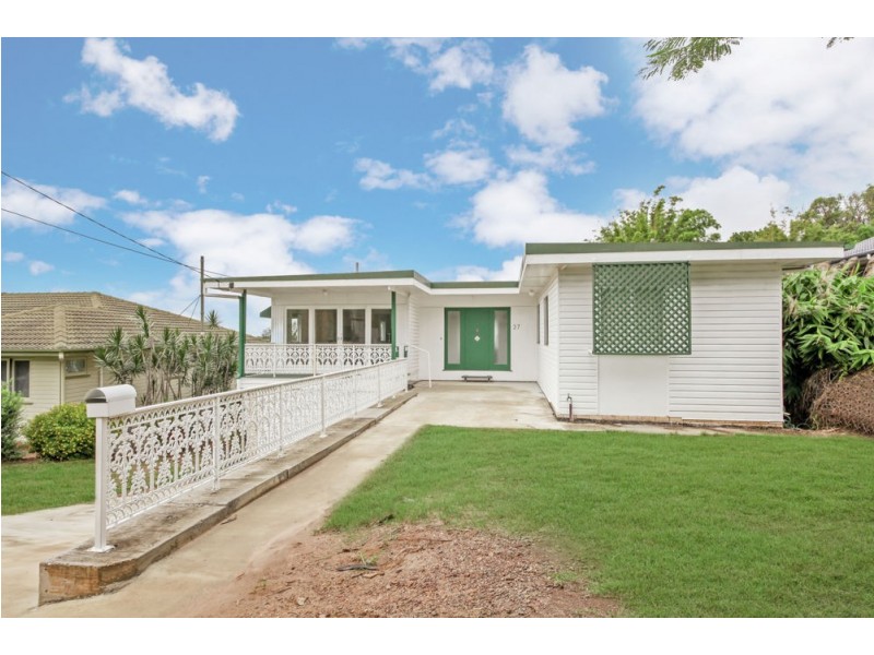 37 Lanercost Street, Geebung QLD 4034