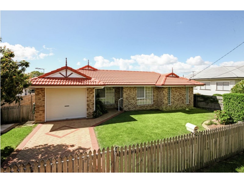 4 Abdale Street, Wavell Heights QLD 4012