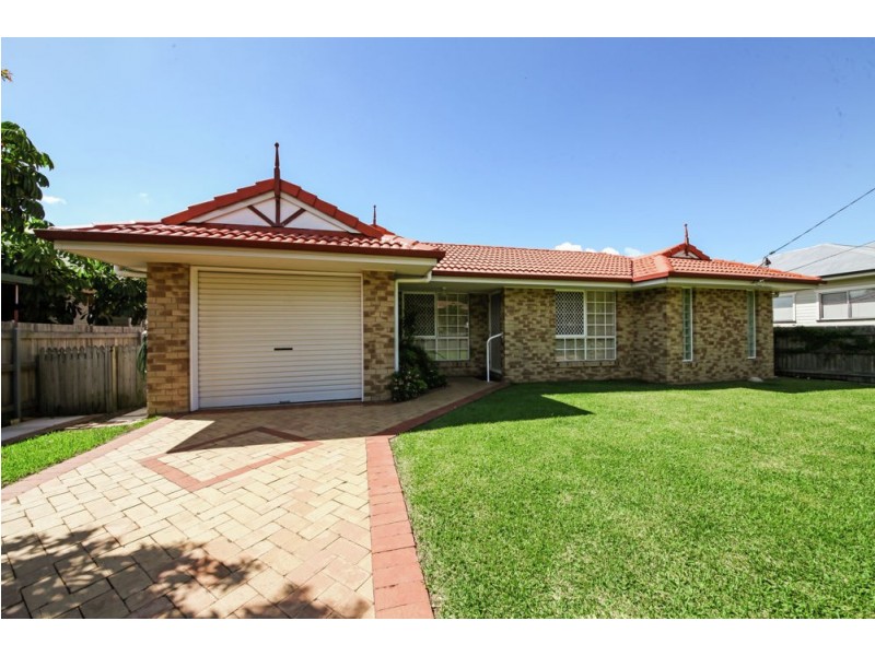 4 Abdale Street, Wavell Heights QLD 4012