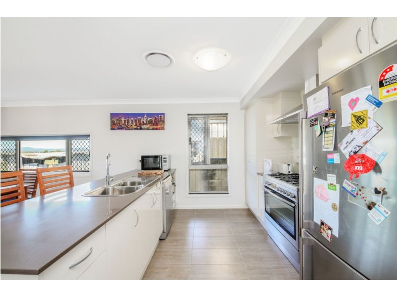 8 Duncan Avenue, Bald Hills QLD 4036