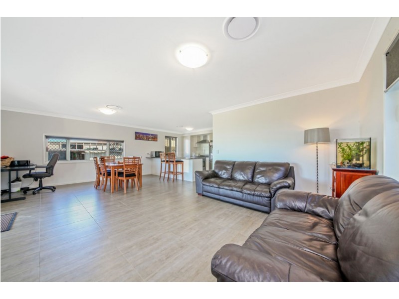 8 Duncan Avenue, Bald Hills QLD 4036