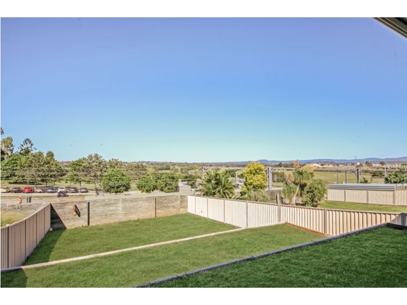 8 Duncan Avenue, Bald Hills QLD 4036