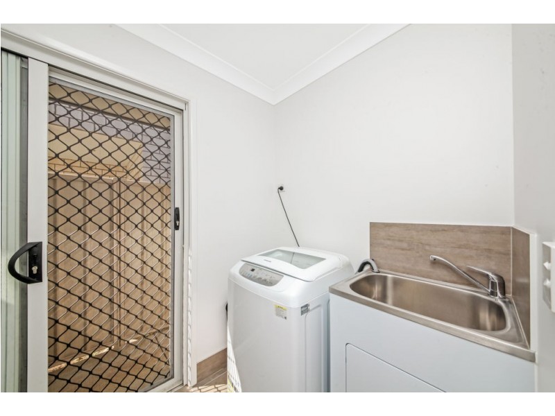 8 Duncan Avenue, Bald Hills QLD 4036