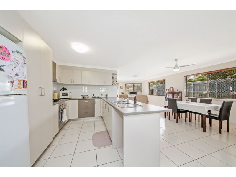 39 Centaur Street, Redcliffe QLD 4020