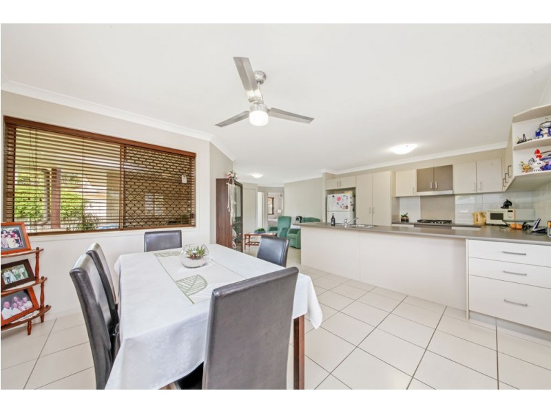 39 Centaur Street, Redcliffe QLD 4020
