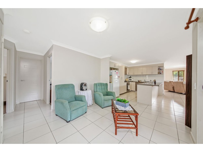 39 Centaur Street, Redcliffe QLD 4020