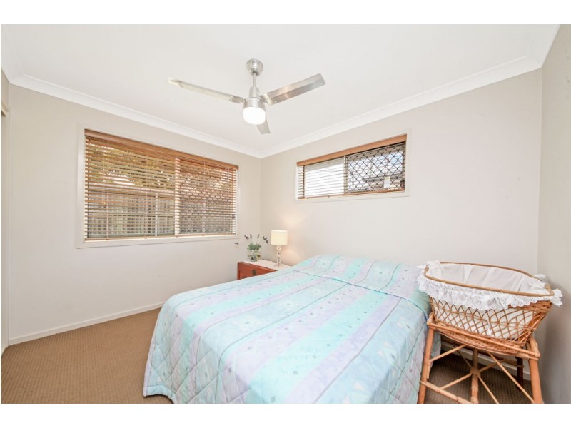 39 Centaur Street, Redcliffe QLD 4020