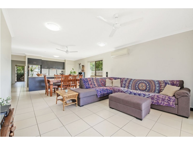 14 Cascades Street, North Lakes QLD 4509