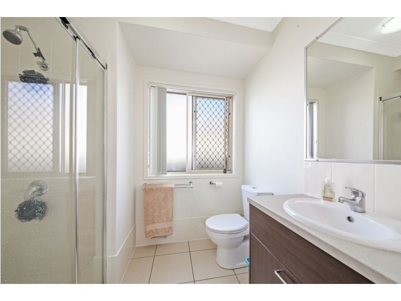 14 Cascades Street, North Lakes QLD 4509