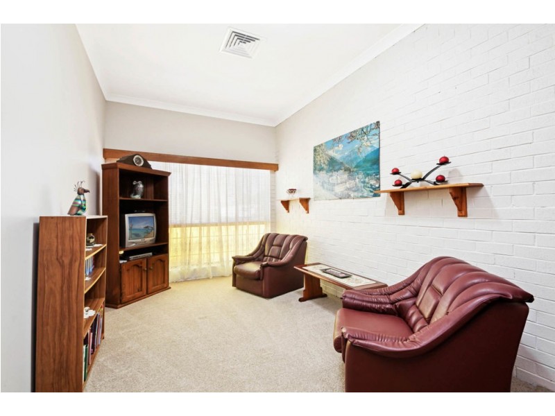 16 Whites Road, Chermside West QLD 4032