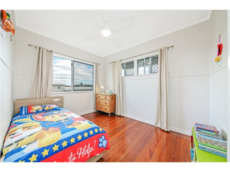 37 Nevin Street, Aspley QLD 4034