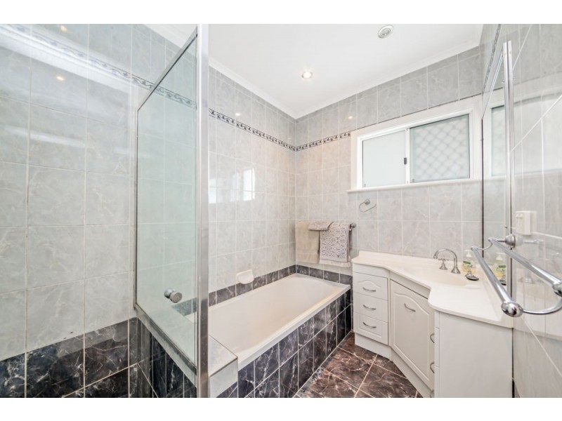 37 Nevin Street, Aspley QLD 4034