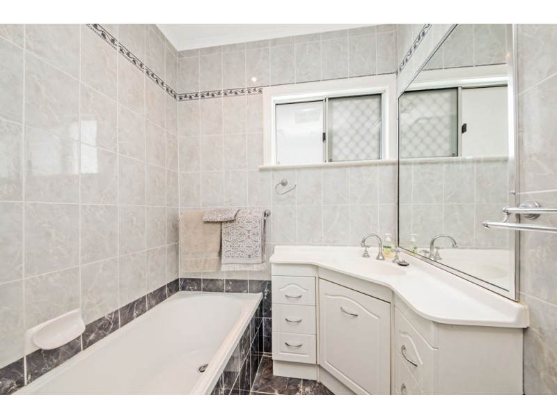 37 Nevin Street, Aspley QLD 4034