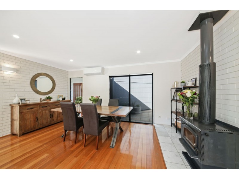 15 Aspleybank Street, Aspley QLD 4034