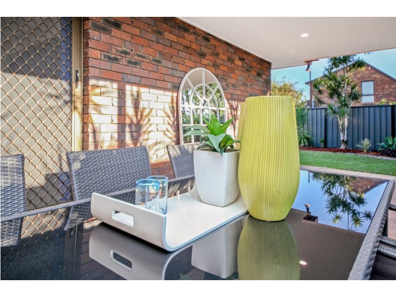 4 Atlas Court, Eatons Hill QLD 4037