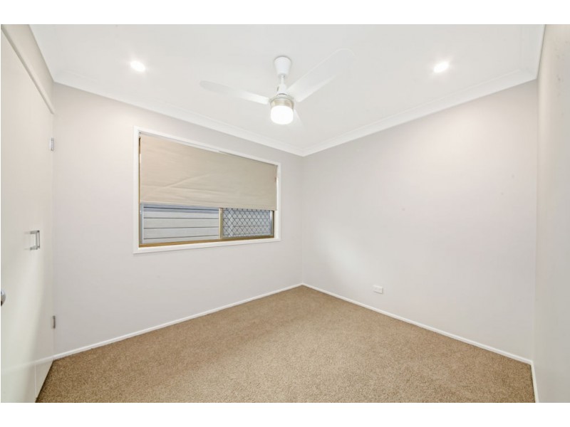 4 Atlas Court, Eatons Hill QLD 4037