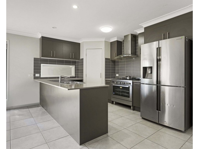 2 Clements Street, Griffin QLD 4503