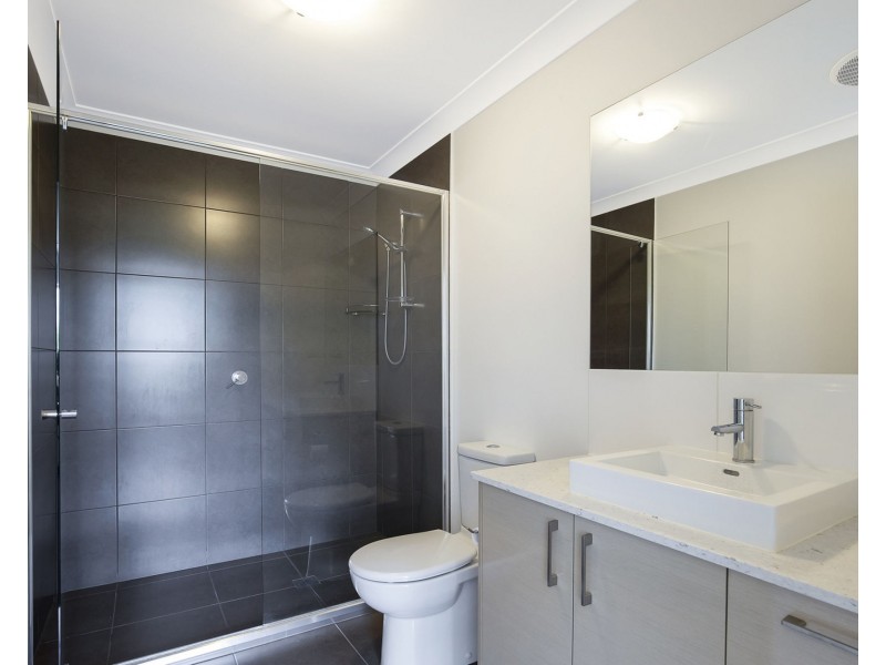 12/702 Trouts Road, Aspley QLD 4034
