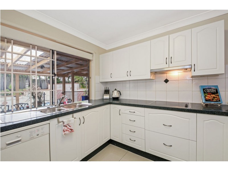 5 Lytham Court, Albany Creek QLD 4035