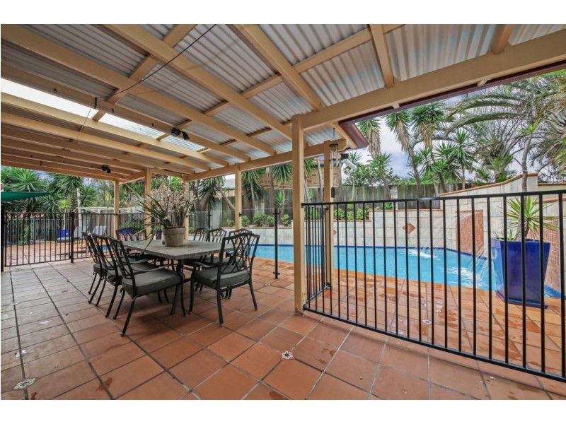 5 Lytham Court, Albany Creek QLD 4035