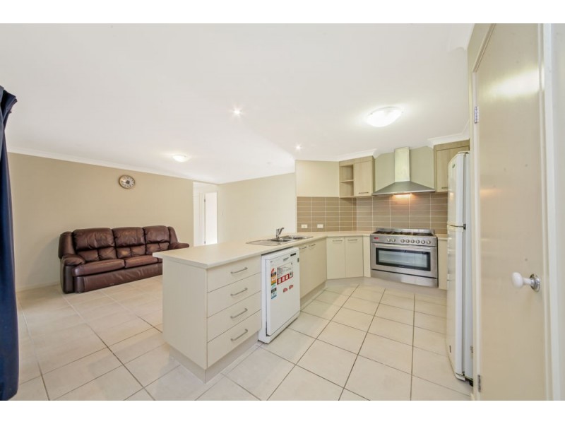 34 Winlock Circuit, Warner QLD 4500