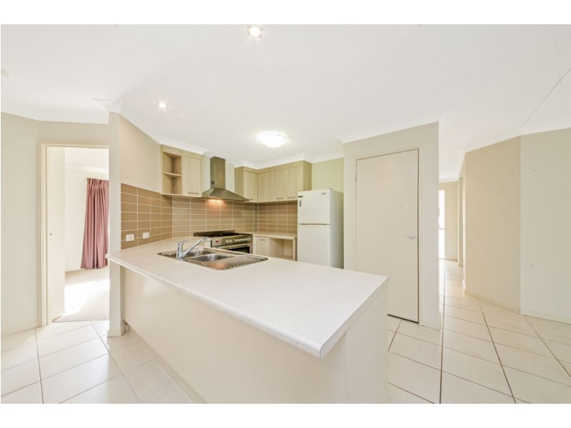 34 Winlock Circuit, Warner QLD 4500