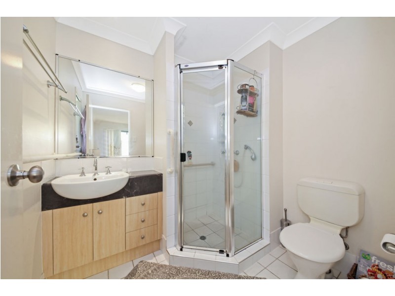 10/121 Albany Creek Road, Aspley QLD 4034