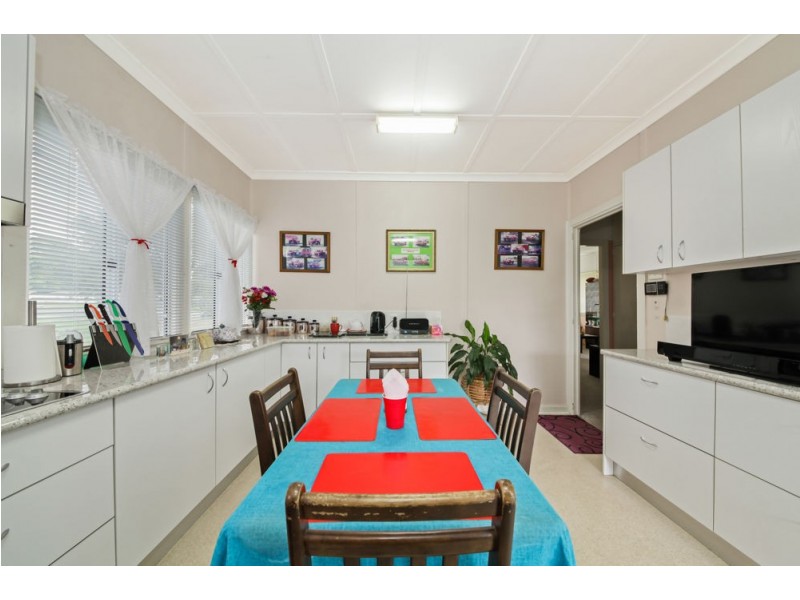 24 Hirschfield Street, Zillmere QLD 4034