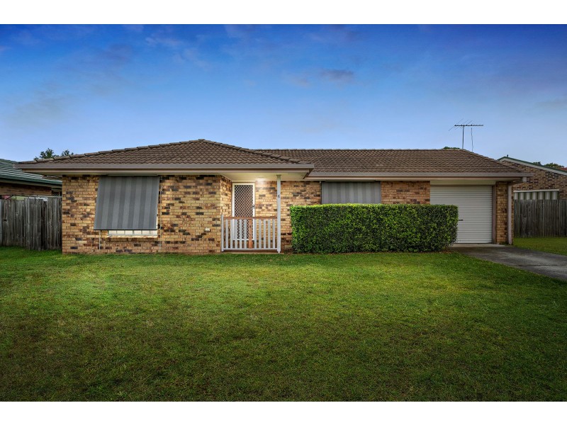 6 Doomben Place, Bracken Ridge QLD 4017 Floorplan