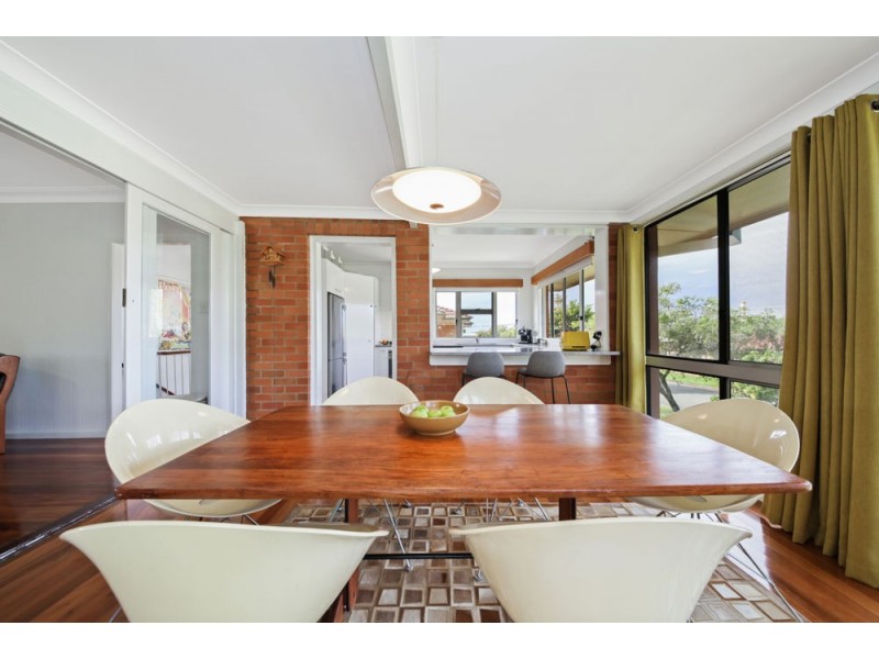 1 Fewings Street, Redcliffe QLD 4020