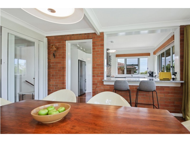1 Fewings Street, Redcliffe QLD 4020