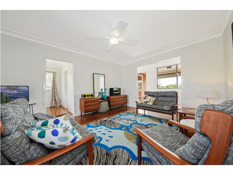 1 Fewings Street, Redcliffe QLD 4020