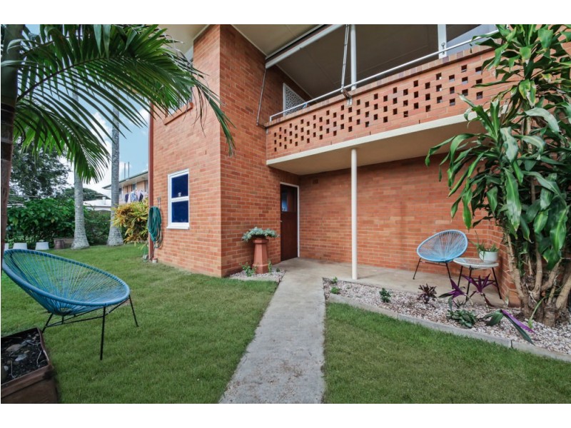 1 Fewings Street, Redcliffe QLD 4020