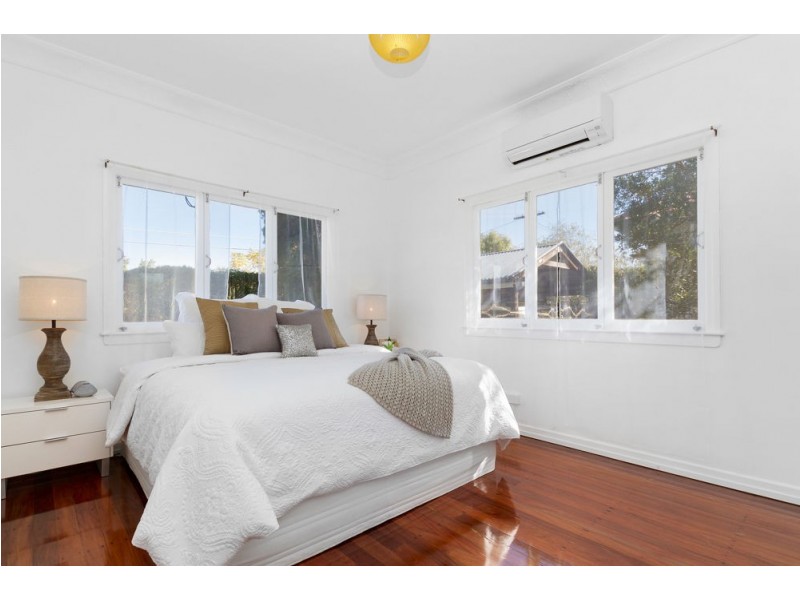 31 Alexander Street, Zillmere QLD 4034