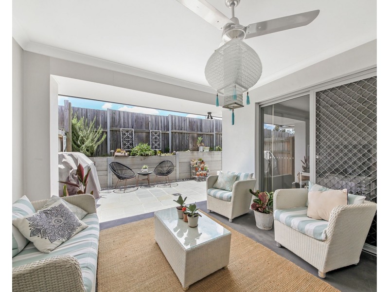 97 Carlingford Circuit, Warner QLD 4500