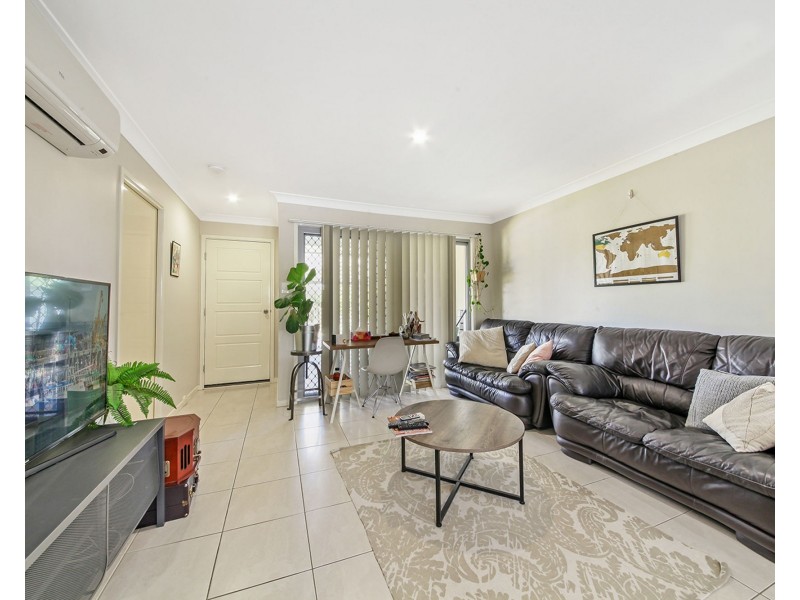 97 Carlingford Circuit, Warner QLD 4500