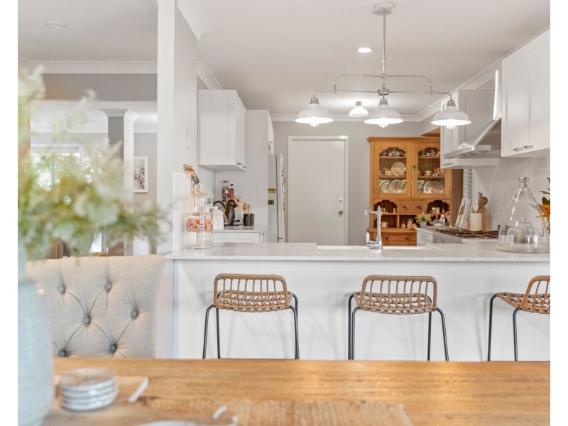 8 Phillips Street, Bracken Ridge QLD 4017