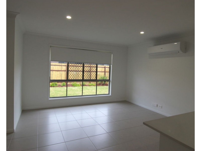 15 Hampstead Street, Taigum QLD 4018