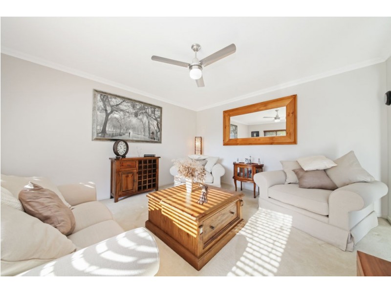 11 Ladbroke Close, Carseldine QLD 4034