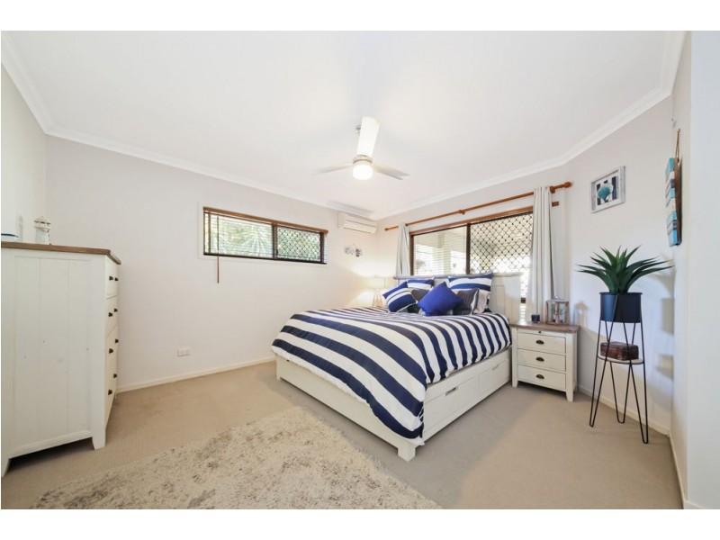 11 Ladbroke Close, Carseldine QLD 4034