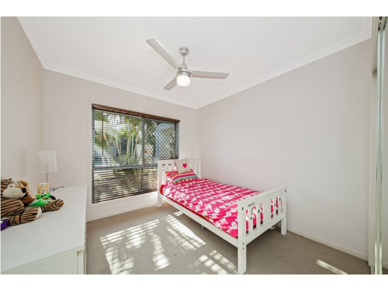 11 Ladbroke Close, Carseldine QLD 4034