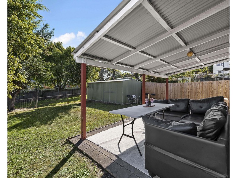 1468 Sandgate Road, Nundah QLD 4012